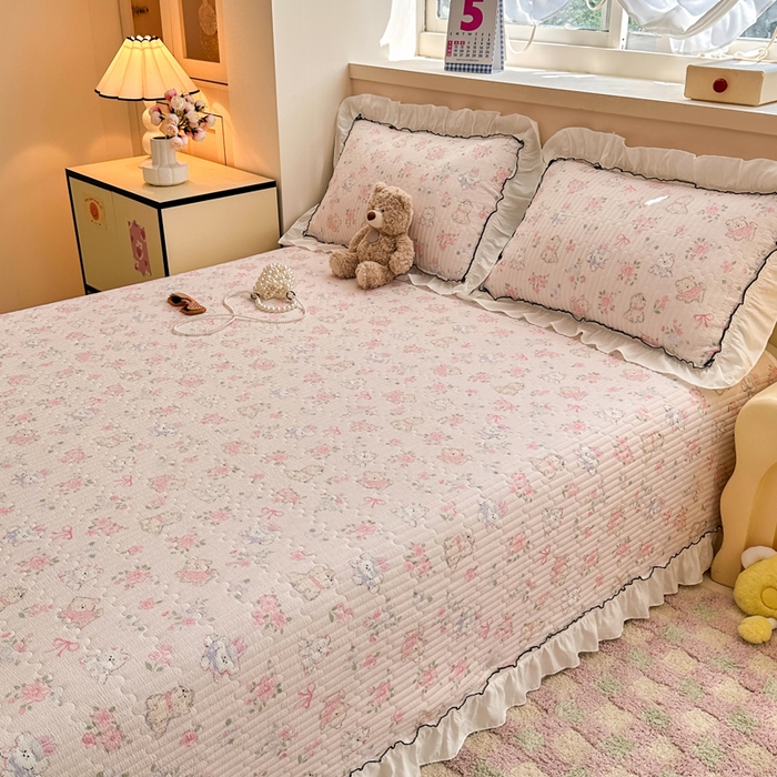 91家纺网 家纺一手货源 找家纺 岚吉家纺 2025新款有氧双层纱花边床盖系列花园里