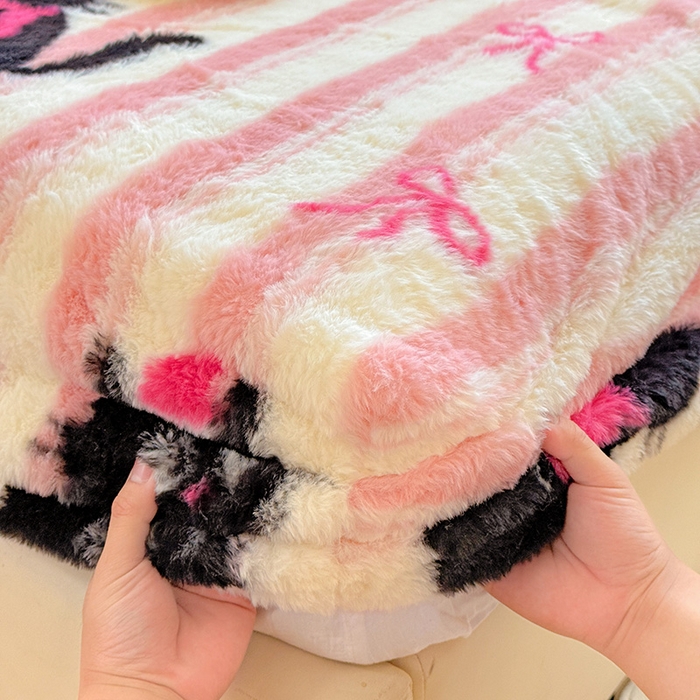 91家纺网 家纺一手货源 找家纺 2025新品兔毛印花单床笠 床笠-甜心蜜趣