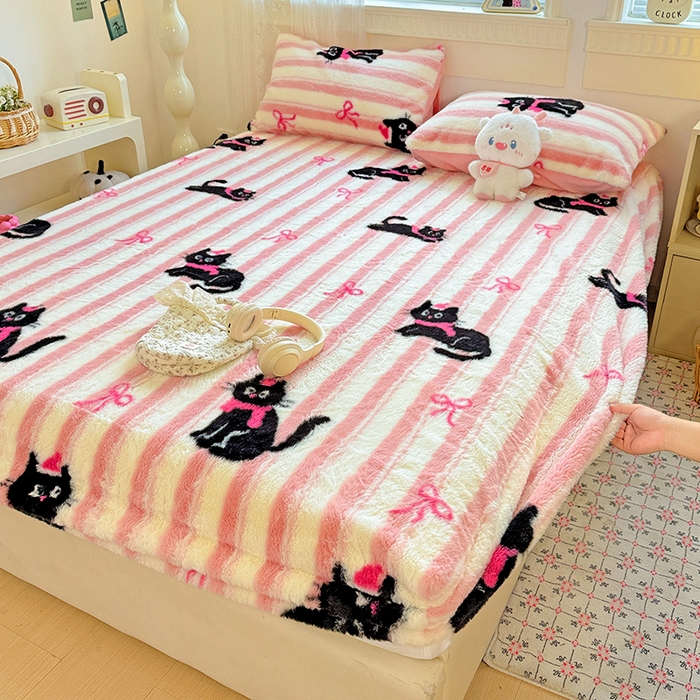 91家纺网 家纺一手货源 找家纺 2025新品兔毛印花单床笠 床笠-甜心蜜趣