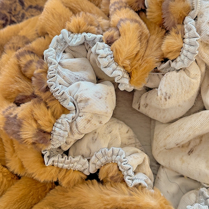 91家纺网 家纺一手货源 找家纺 2025新品兔毛印花单床笠 床笠-晚意