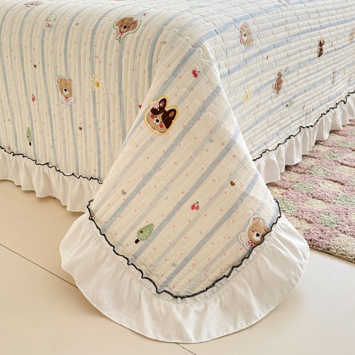 91家纺网 家纺一手货源 找家纺 岚吉家纺 2025新款有氧双层纱花边床盖系列圣诞派对