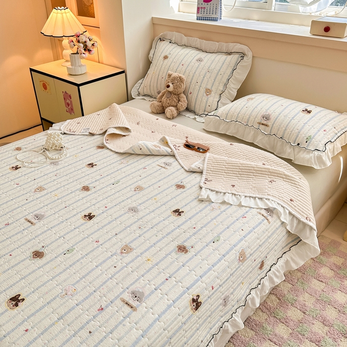 91家纺网 家纺一手货源 找家纺 岚吉家纺 2025新款有氧双层纱花边床盖系列圣诞派对