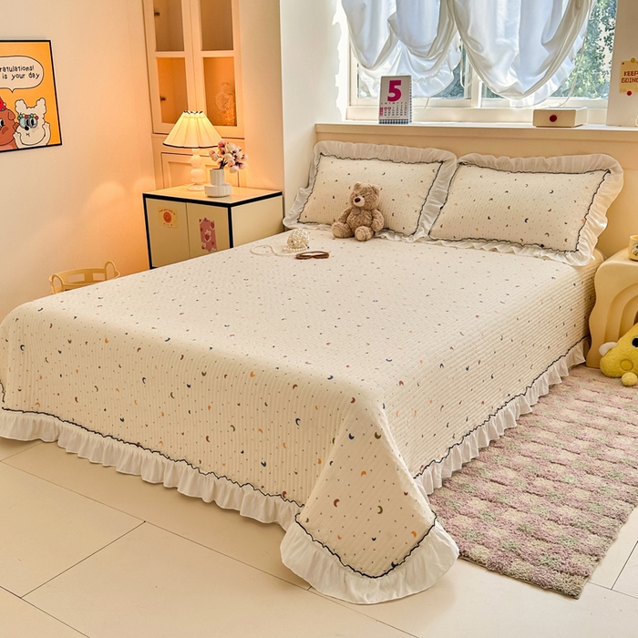 91家纺网 家纺一手货源 找家纺 岚吉家纺 2025新款有氧双层纱花边床盖系列月儿弯弯