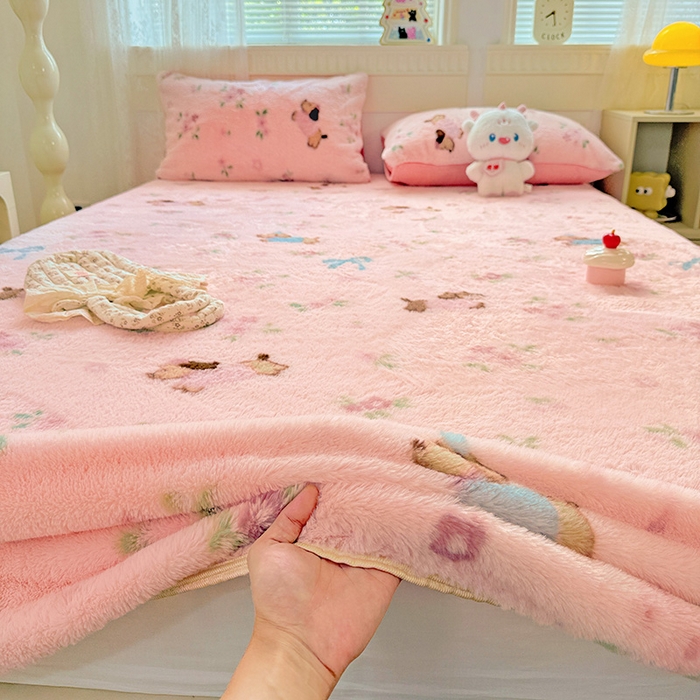 91家纺网 家纺一手货源 找家纺 2025新品兔毛印花单床笠 床笠-旺旺乐园