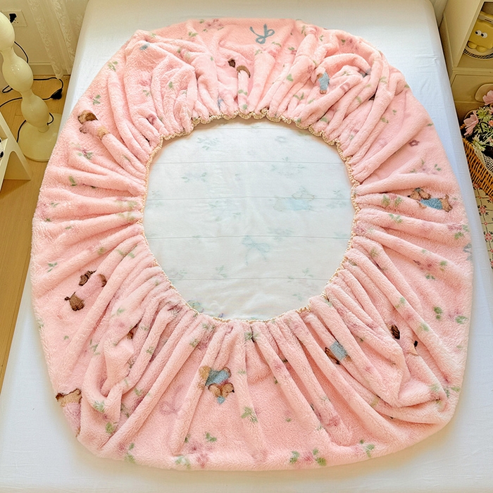 91家纺网 家纺一手货源 找家纺 2025新品兔毛印花单床笠 床笠-旺旺乐园