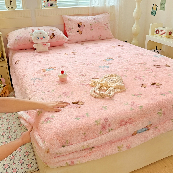 91家纺网 家纺一手货源 找家纺 2025新品兔毛印花单床笠 床笠-旺旺乐园