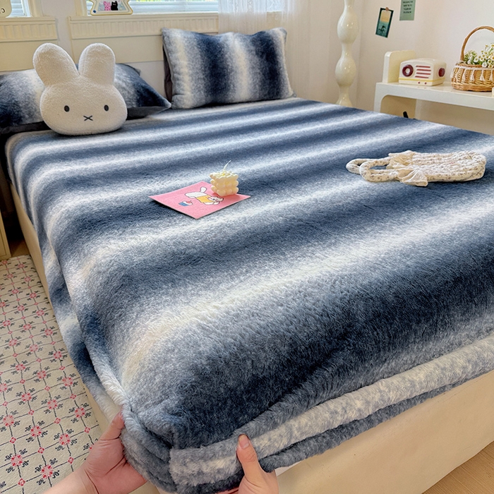 91家纺网 家纺一手货源 找家纺 2025新品兔毛印花单床笠 床笠-雾蓝