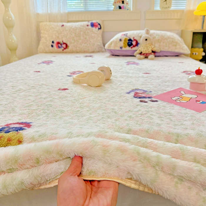 91家纺网 家纺一手货源 找家纺 2025新品兔毛印花单床笠 床笠-元气少女