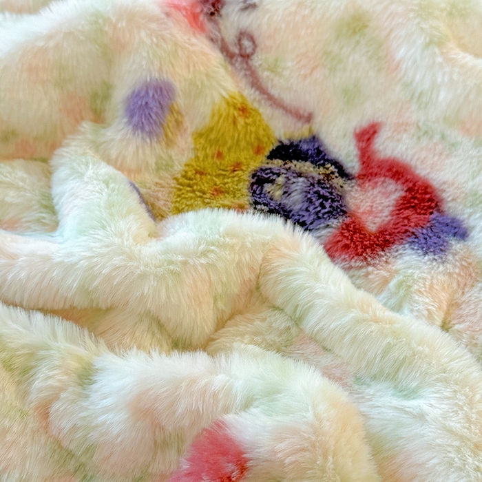 91家纺网 家纺一手货源 找家纺 2025新品兔毛印花单床笠 床笠-元气少女