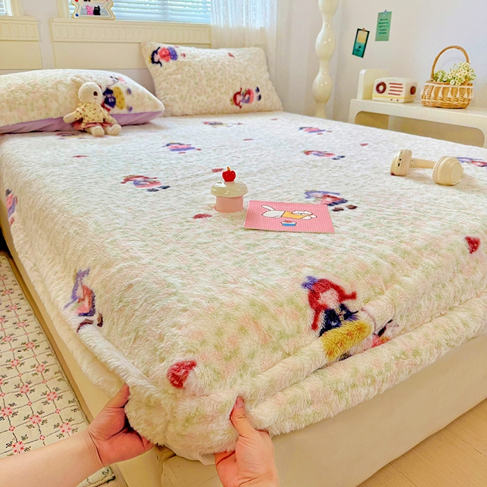 91家纺网 家纺一手货源 找家纺 2025新品兔毛印花单床笠 床笠-元气少女