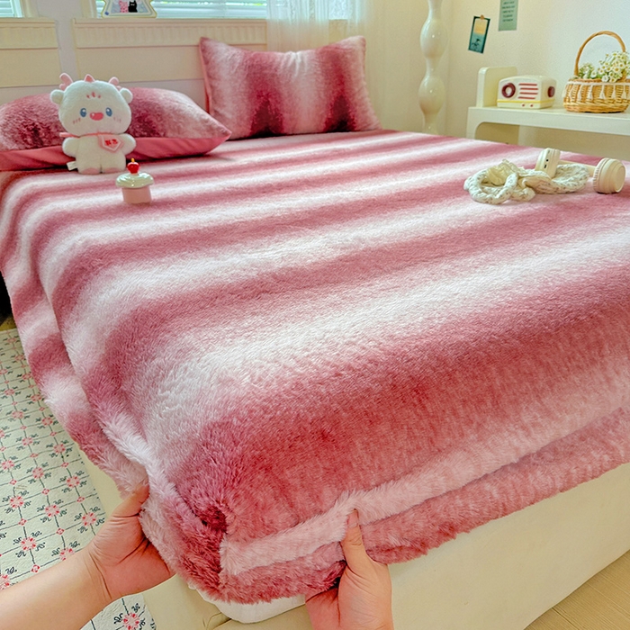 91家纺网 家纺一手货源 找家纺 2025新品兔毛印花单床笠 床笠-棕红