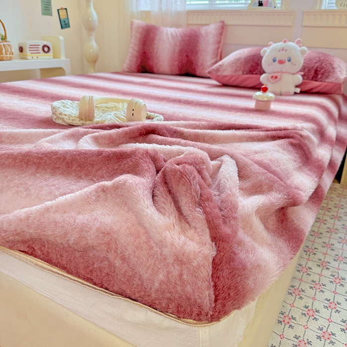 91家纺网 家纺一手货源 找家纺 2025新品兔毛印花单床笠 床笠-棕红