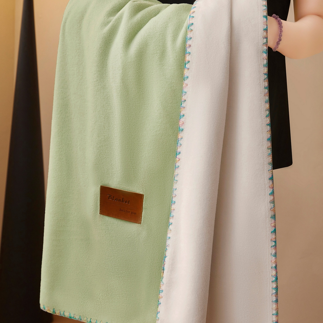 91家纺网 家纺一手货源 找家纺 肖恩毯业 2025新款轻奢纯色仿羊绒毯单层双层保暖加厚秋冬毛毯盖毯毯子跨境专供 仿羊绒双层-绿-白