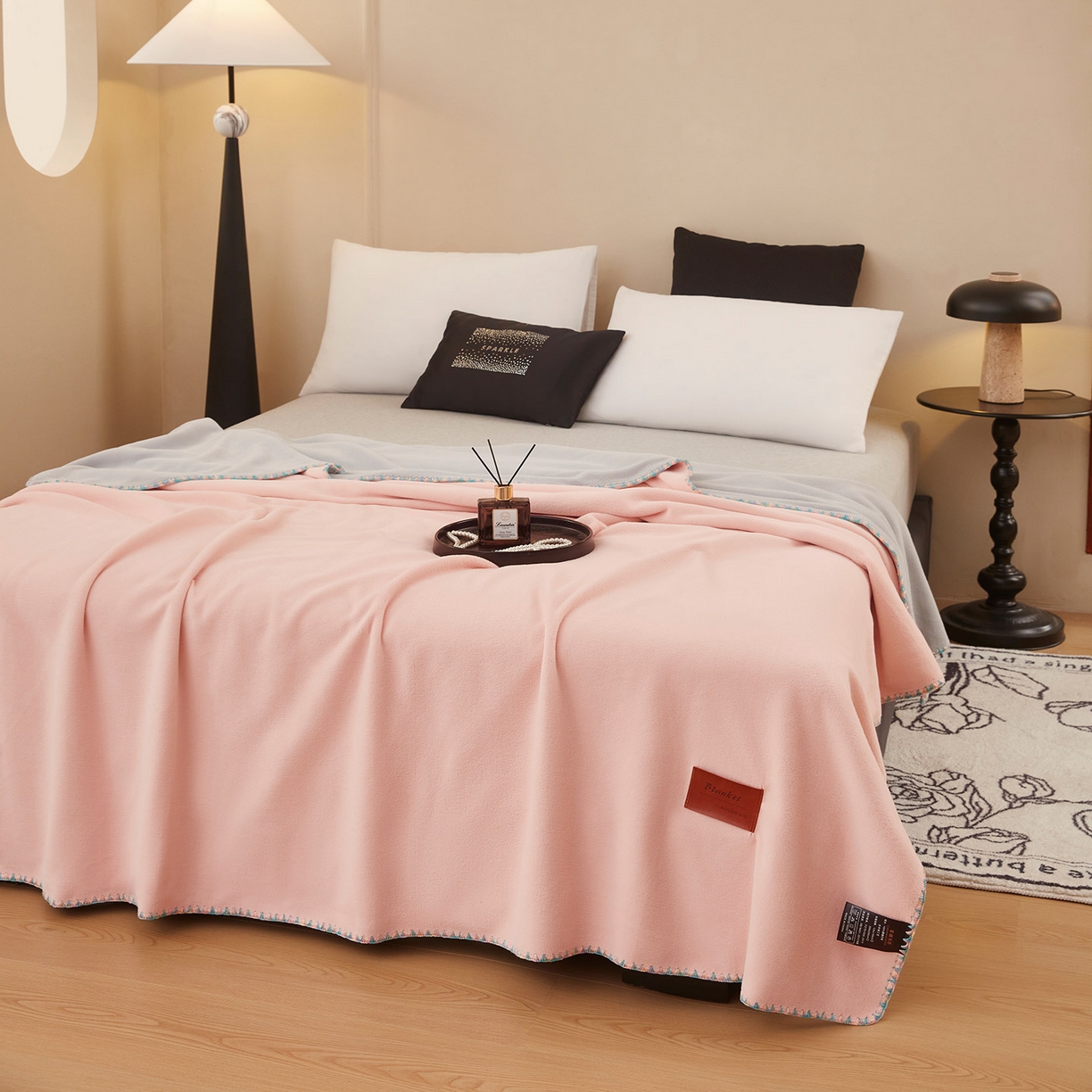 91家纺网 家纺一手货源 找家纺 肖恩毯业 2025新款轻奢纯色仿羊绒毯单层双层保暖加厚秋冬毛毯盖毯毯子跨境专供 仿羊绒双层-粉-灰