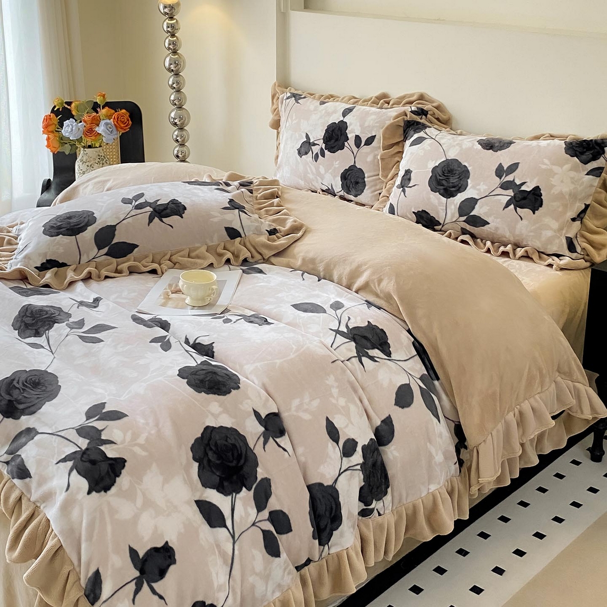 （总）慕希家纺 2025新款高克重牛奶绒花边款四件套