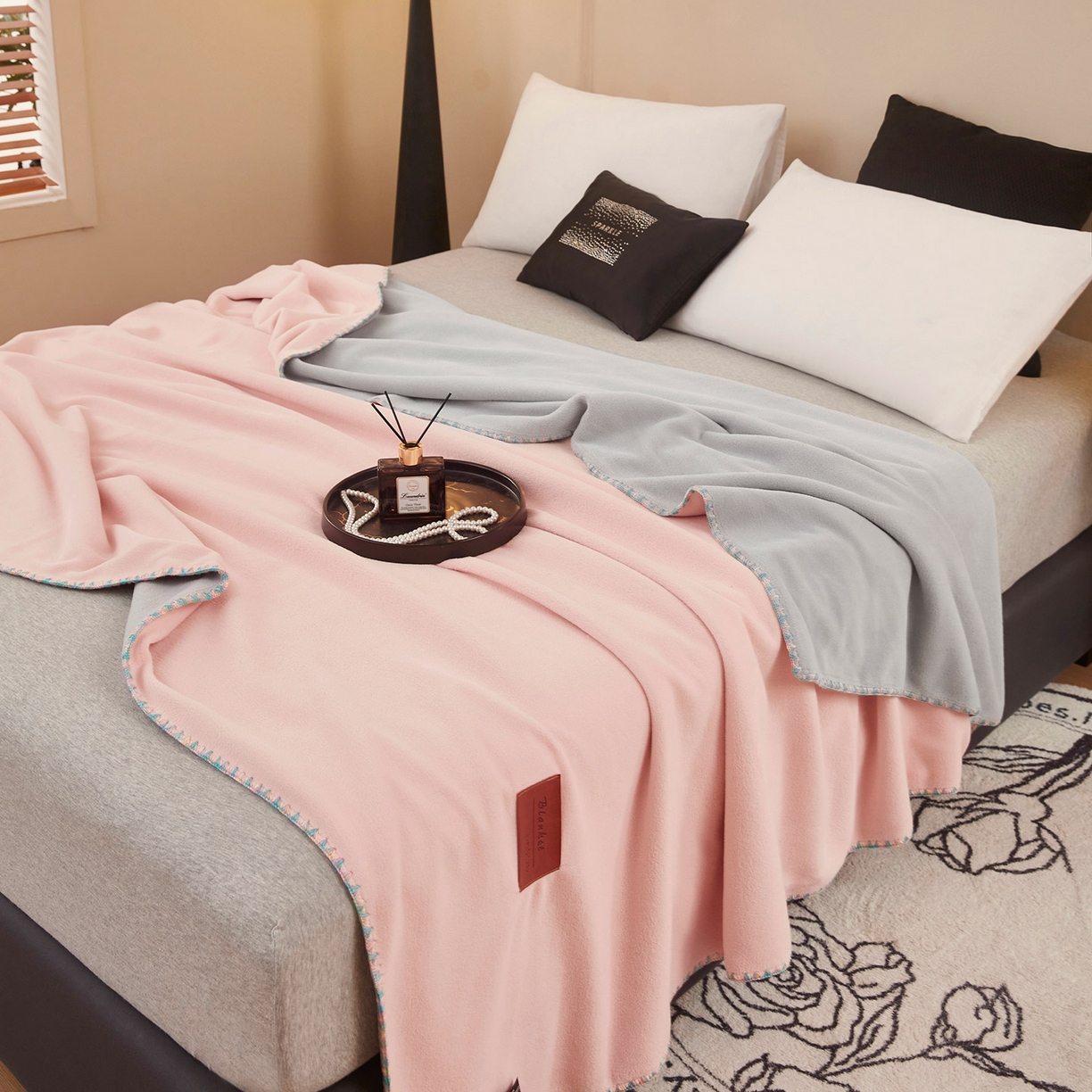 91家纺网 家纺一手货源 找家纺 肖恩毯业 2025新款轻奢纯色仿羊绒毯单层双层保暖加厚秋冬毛毯盖毯毯子跨境专供 仿羊绒双层-粉-灰