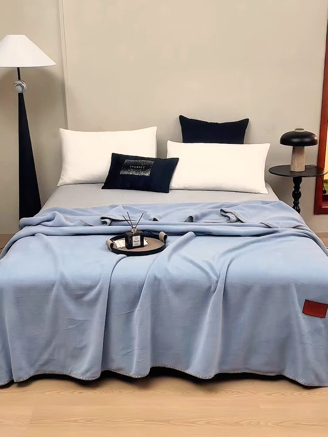 91家纺网 家纺一手货源 找家纺 肖恩毯业 2025新款轻奢纯色仿羊绒毯单层双层保暖加厚秋冬毛毯盖毯毯子跨境专供 仿羊绒双层-宾利蓝