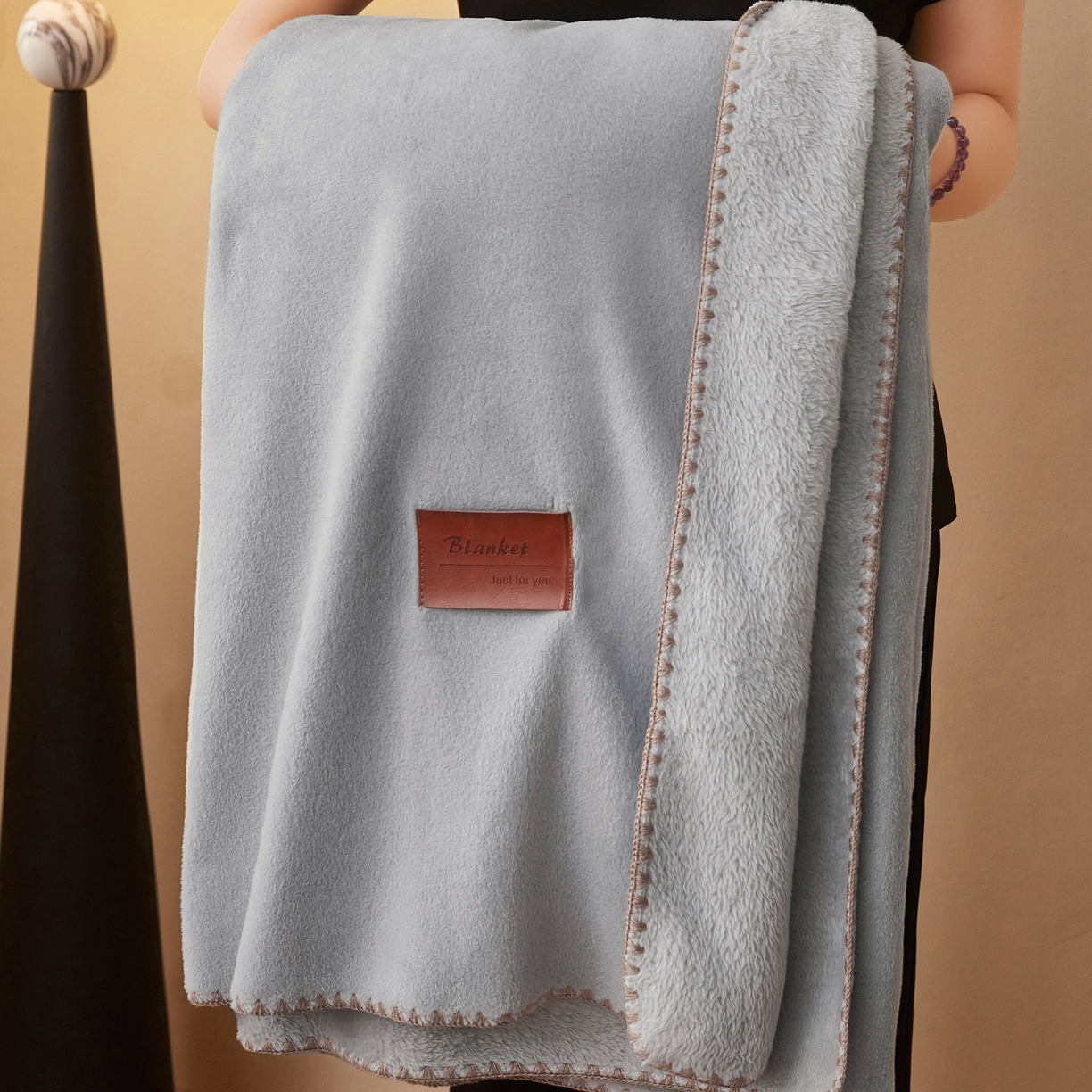 91家纺网 家纺一手货源 找家纺 肖恩毯业 2025新款轻奢纯色仿羊绒毯单层双层保暖加厚秋冬毛毯盖毯毯子跨境专供 仿羊绒单层-银河灰