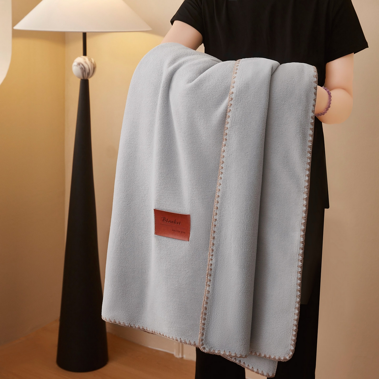 91家纺网 家纺一手货源 找家纺 肖恩毯业 2025新款轻奢纯色仿羊绒毯单层双层保暖加厚秋冬毛毯盖毯毯子跨境专供 仿羊绒双层-雅灰