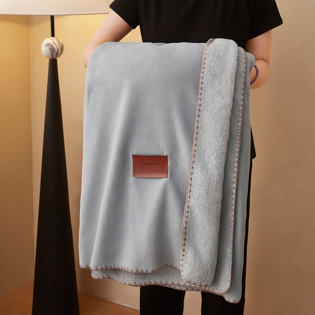 91家纺网 家纺一手货源 找家纺 肖恩毯业 2025新款轻奢纯色仿羊绒毯单层双层保暖加厚秋冬毛毯盖毯毯子跨境专供 仿羊绒单层-银河灰