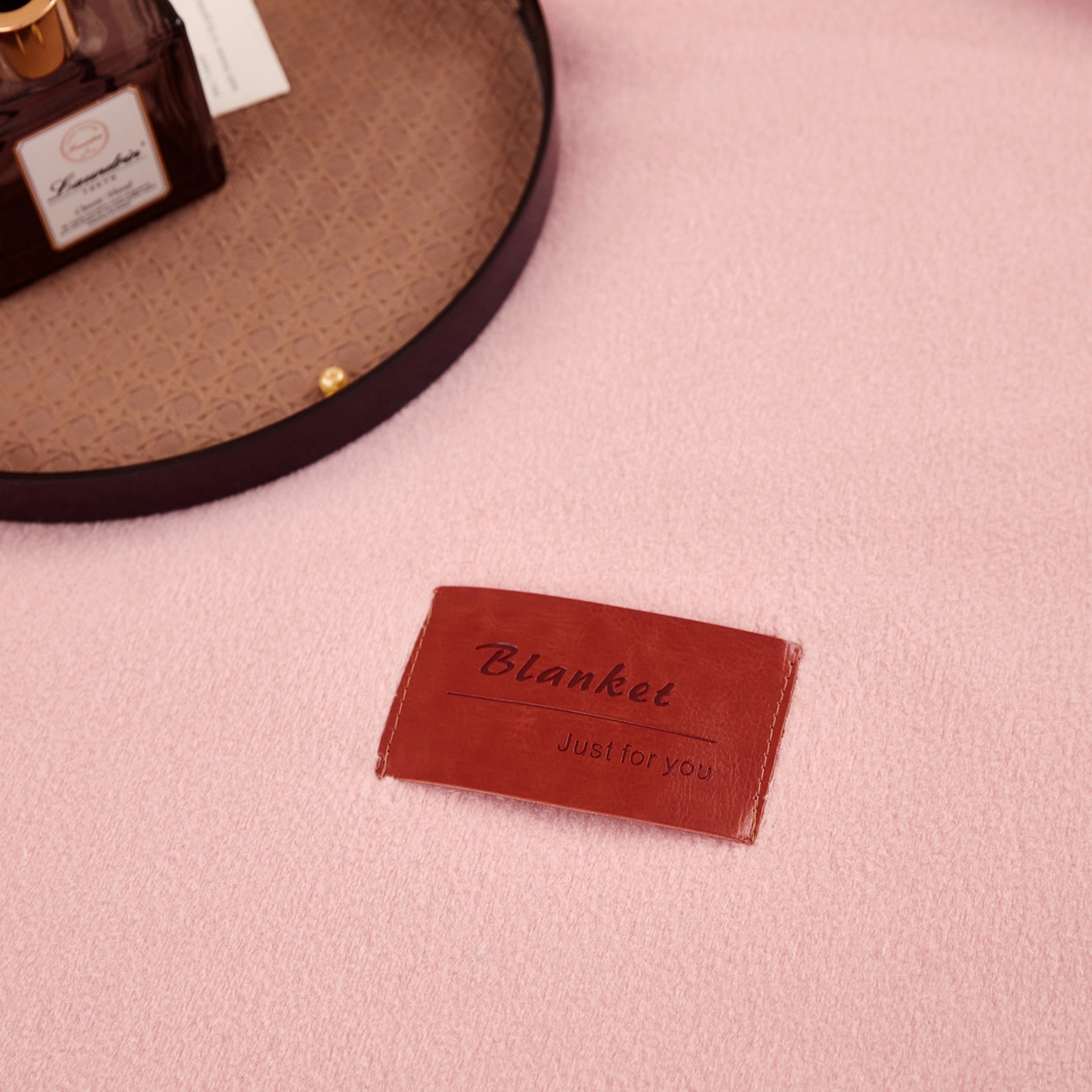 91家纺网 家纺一手货源 找家纺 肖恩毯业 2025新款轻奢纯色仿羊绒毯单层双层保暖加厚秋冬毛毯盖毯毯子跨境专供 仿羊绒单层-樱桃粉