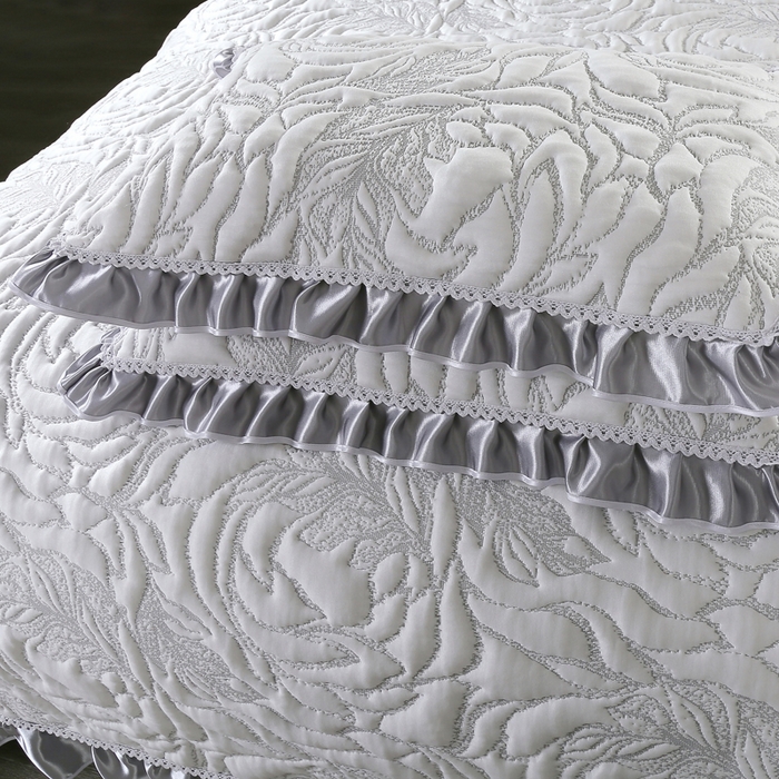 91家纺网 家纺一手货源 找家纺 典曼家纺 2025新款北欧风针织棉床盖三件套床盖 华美典韵