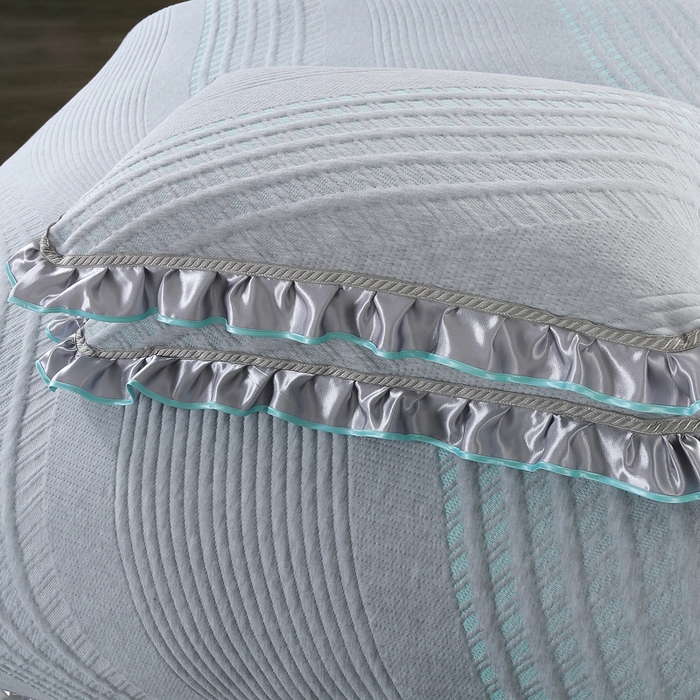 91家纺网 家纺一手货源 找家纺 典曼家纺 2025新款北欧风针织棉床盖三件套床盖 曼妙花韵