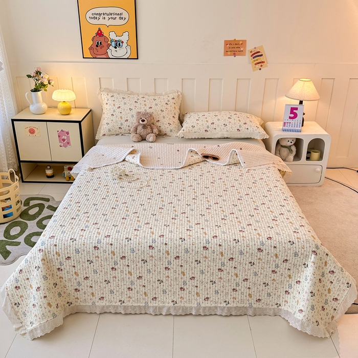 91家纺网 家纺一手货源 找家纺 岚吉家纺 2026新款云朵棉床盖三件套 缤纷小狗