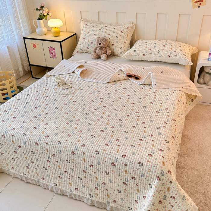 91家纺网 家纺一手货源 找家纺 岚吉家纺 2026新款云朵棉床盖三件套 缤纷小狗