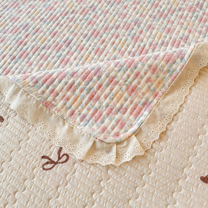 91家纺网 家纺一手货源 找家纺 岚吉家纺 2026新款云朵棉床盖三件套 春天里