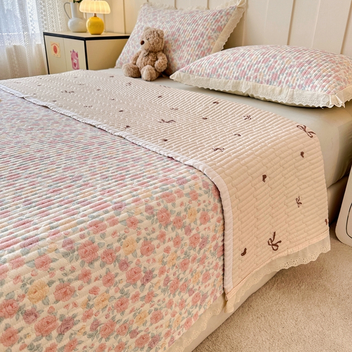 91家纺网 家纺一手货源 找家纺 岚吉家纺 2026新款云朵棉床盖三件套 春天里