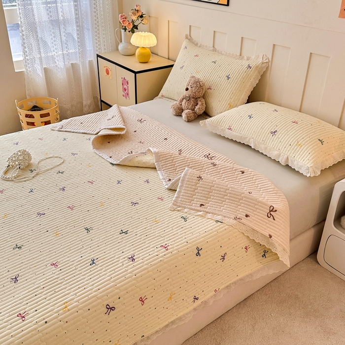 91家纺网 家纺一手货源 找家纺 岚吉家纺 2026新款云朵棉床盖三件套 多彩蝴蝶结