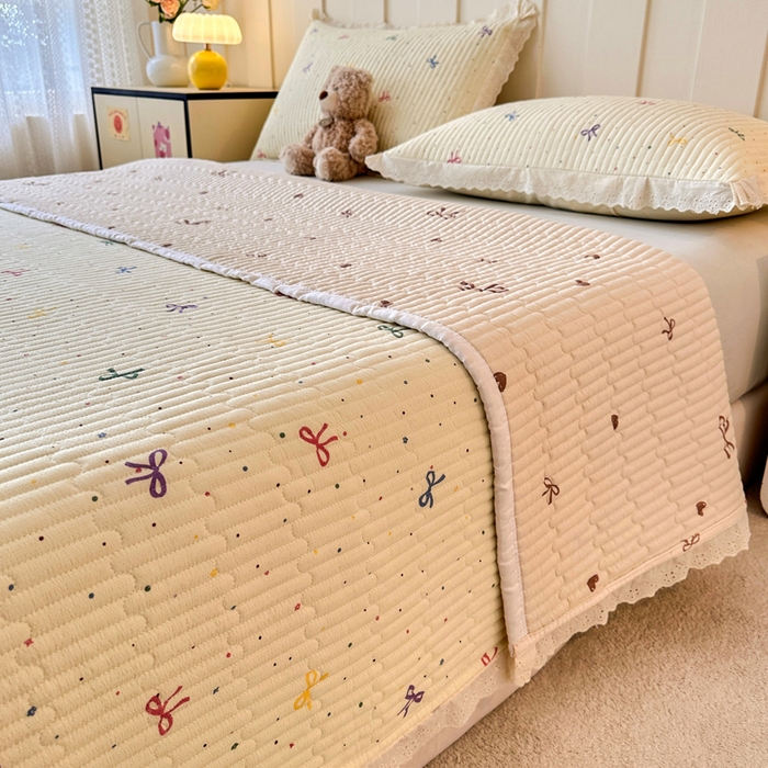 91家纺网 家纺一手货源 找家纺 岚吉家纺 2026新款云朵棉床盖三件套 多彩蝴蝶结