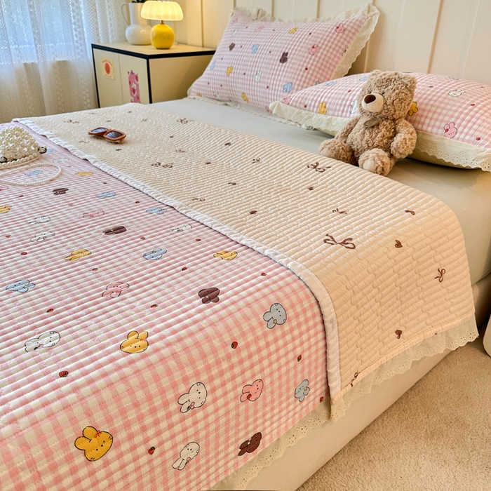 91家纺网 家纺一手货源 找家纺 岚吉家纺 2026新款云朵棉床盖三件套 兔兔乐园