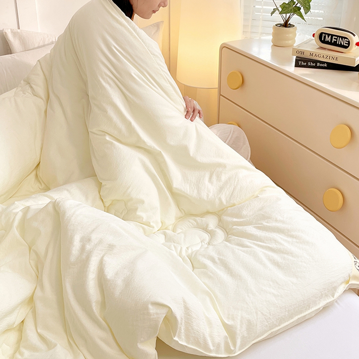 91家纺网 家纺一手货源 找家纺 VIP被业 2025新款水洗棉皱皱纱新疆棉冬被被芯 白色