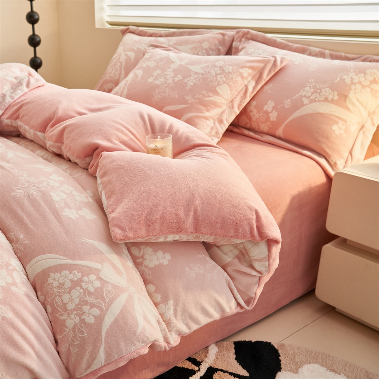 91家纺网 家纺一手货源 找家纺 （总）恒爱家纺 2025新款牛奶绒立体剪花四件套