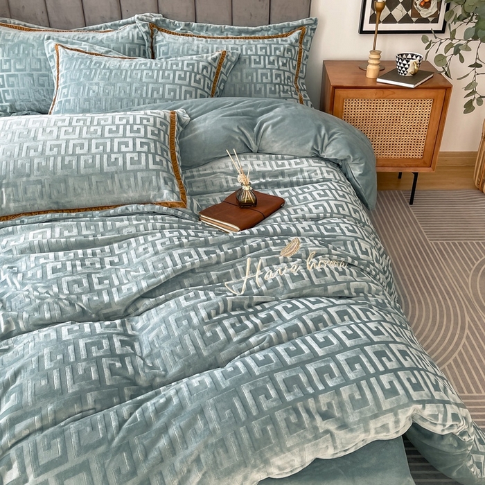 91家纺网 家纺一手货源 找家纺 (总）奥裕2025新款A类婴儿绒牛奶绒四件套梵高系列