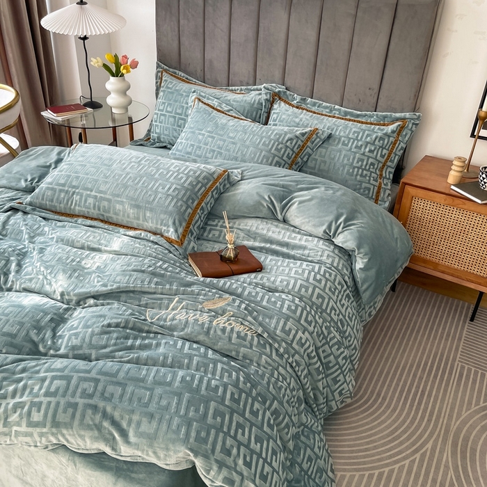 91家纺网 家纺一手货源 找家纺 (总）奥裕2025新款A类婴儿绒牛奶绒四件套梵高系列