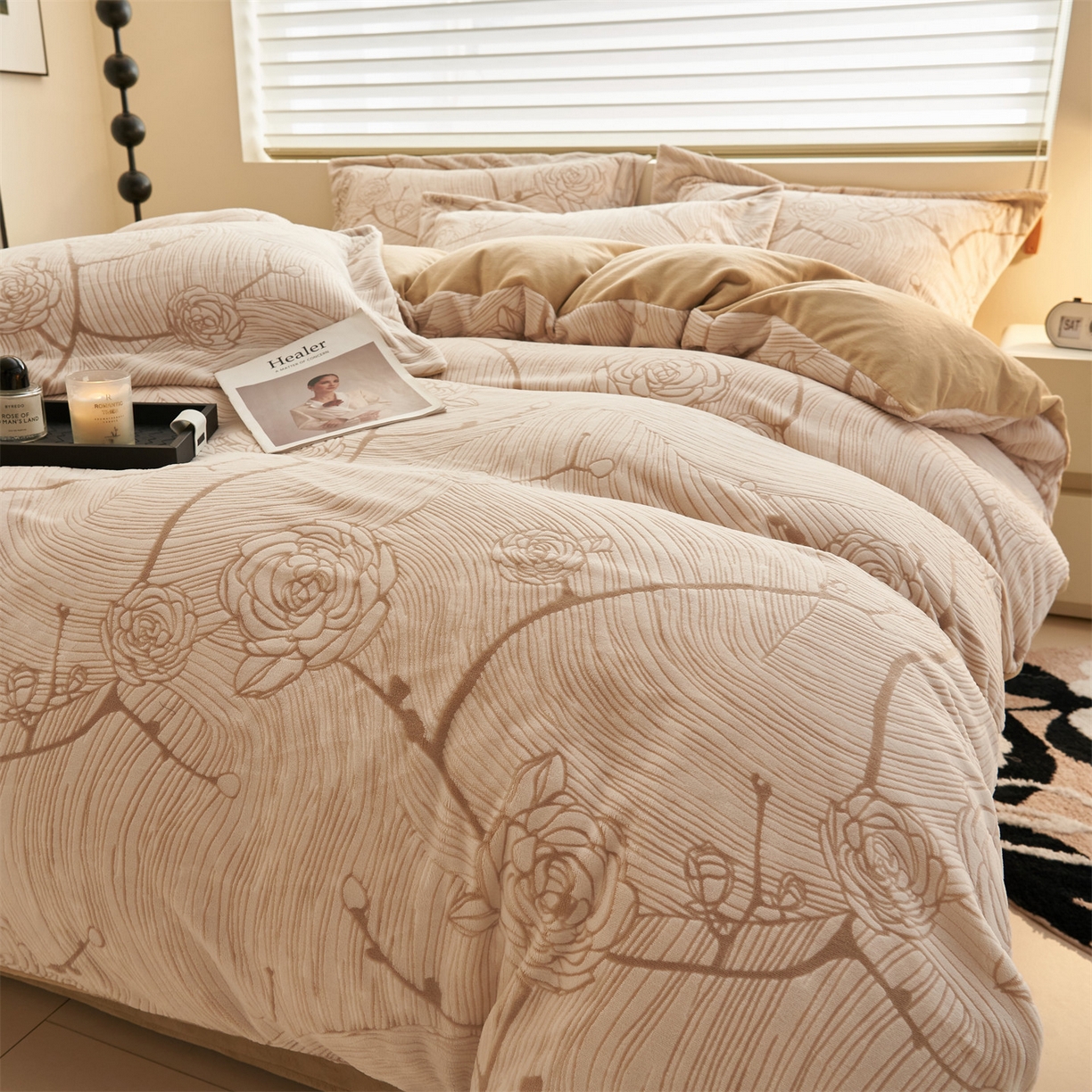 91家纺网 家纺一手货源 找家纺 恒爱家纺 2025新款牛奶绒立体剪花四件套 出水芙蓉-浅咖