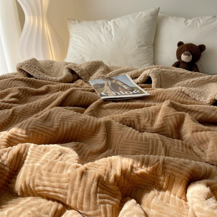 91家纺网 家纺一手货源 找家纺 （总）顾里家纺 2025新款韩系提花兔毛绒毯毛毯毯子