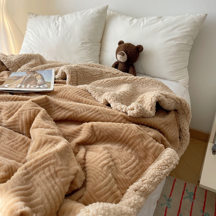 91家纺网 家纺一手货源 找家纺 （总）顾里家纺 2025新款韩系提花兔毛绒毯毛毯毯子