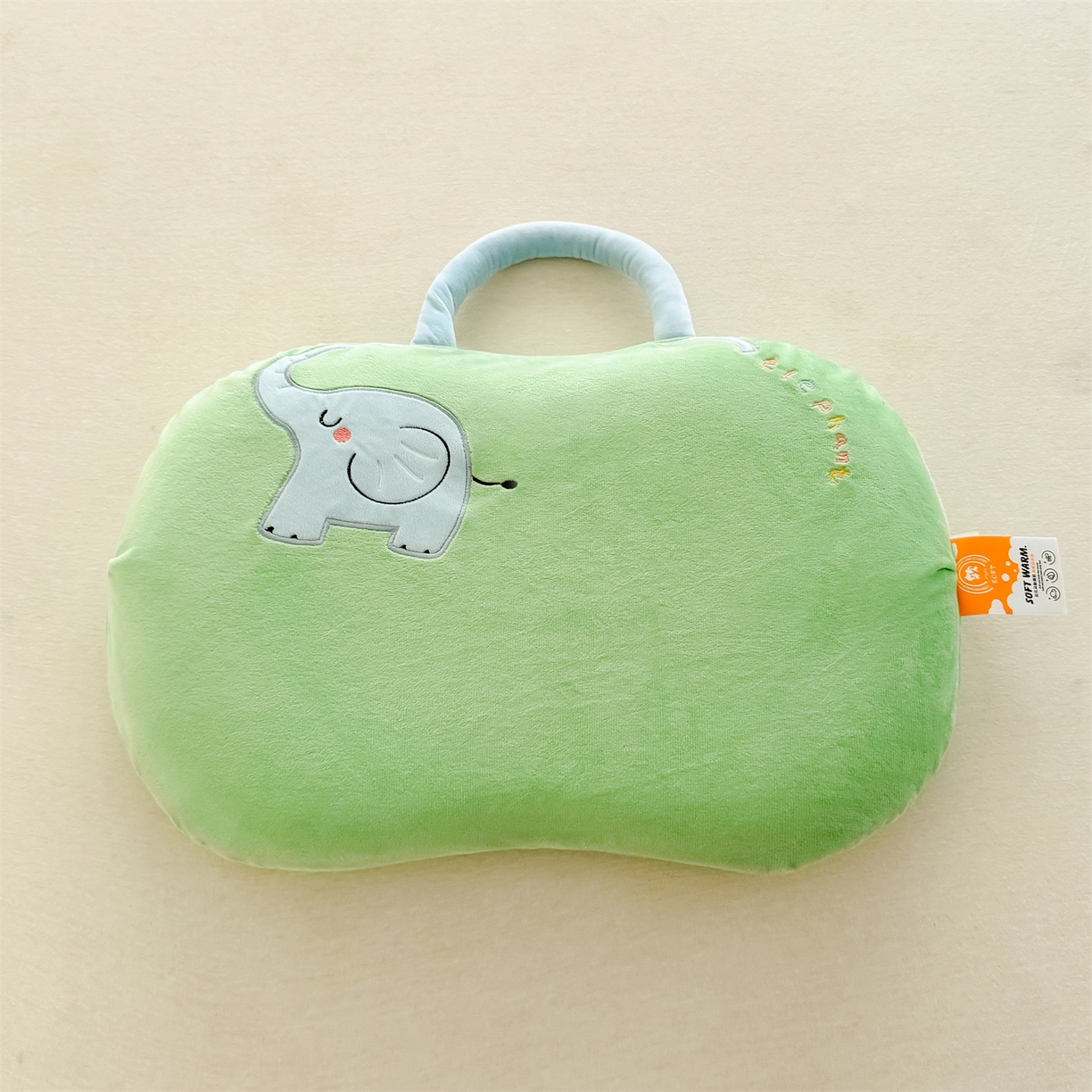 91家纺网 家纺一手货源 找家纺 麦肯锡 2025新款暖绒大象手提猫肚枕枕头枕芯单枕芯 绿色