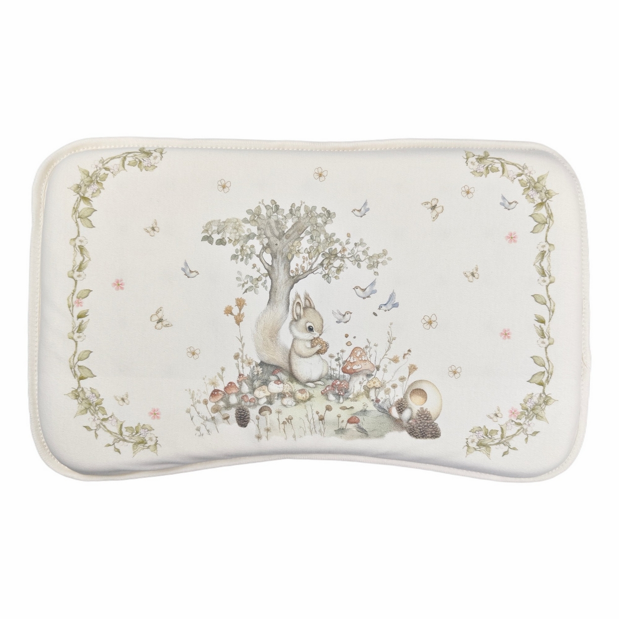 91家纺网 家纺一手货源 找家纺 小猫派 2025秋冬印花儿童小八字北欧童话风可水洗亲水棉枕芯（新款9.1号有货） 惬意松鼠-小八字