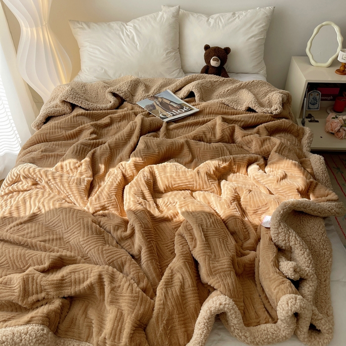 91家纺网 家纺一手货源 找家纺 顾里家纺 2025新款韩系提花兔毛绒毯毛毯毯子 焦糖咖