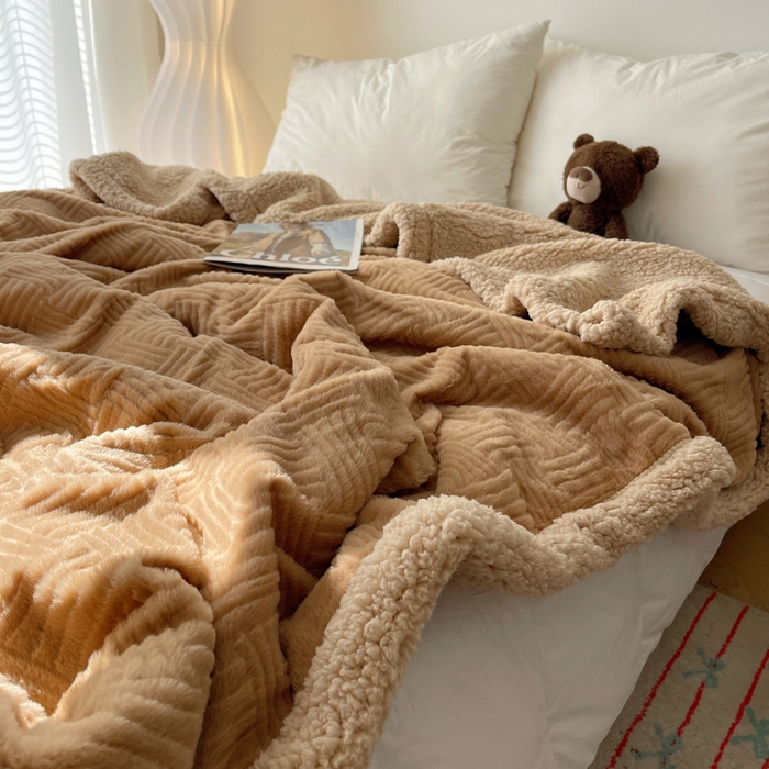 91家纺网 家纺一手货源 找家纺 顾里家纺 2025新款韩系提花兔毛绒毯毛毯毯子 焦糖咖