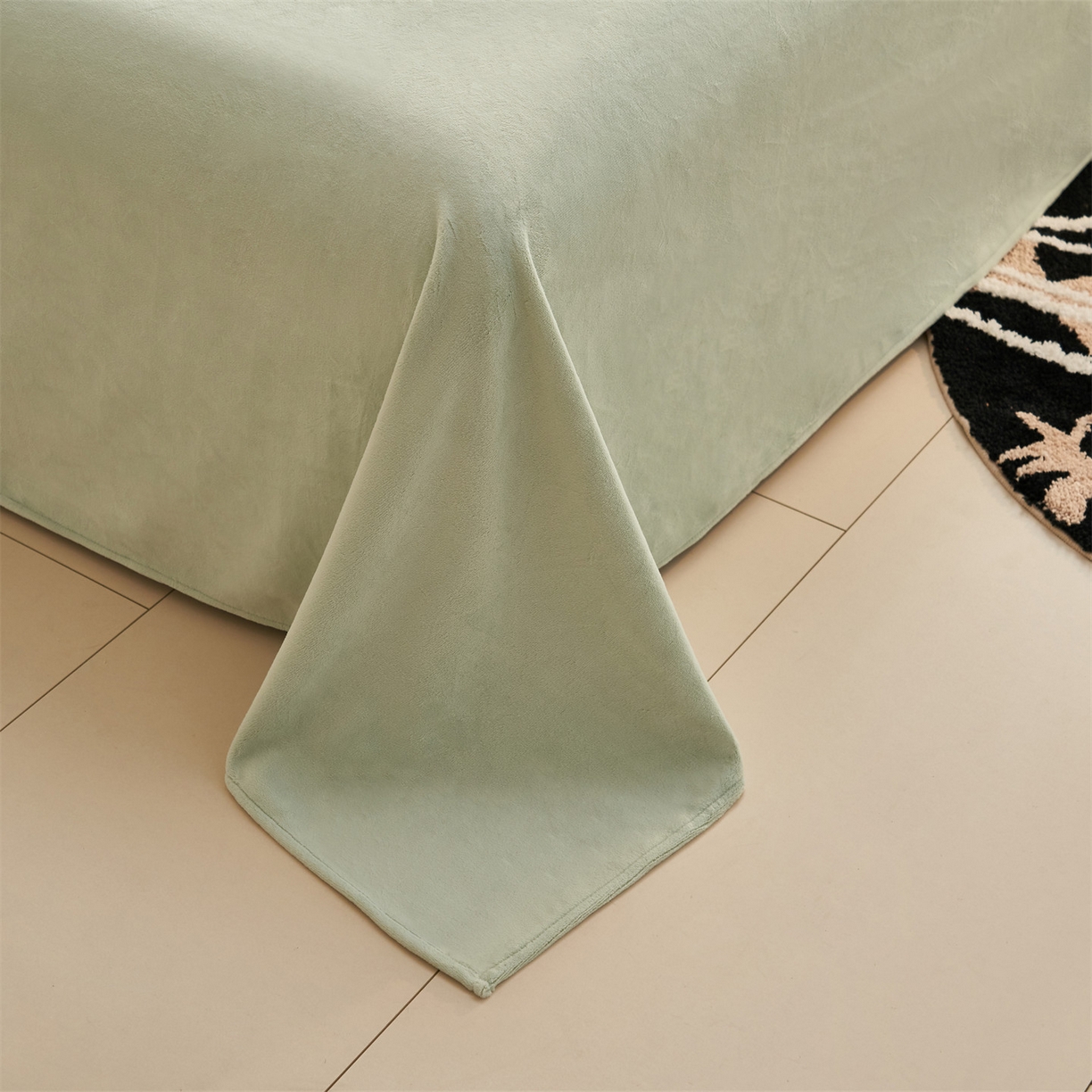 91家纺网 家纺一手货源 找家纺 恒爱家纺 2025新款牛奶绒立体剪花四件套 春景小花-绿