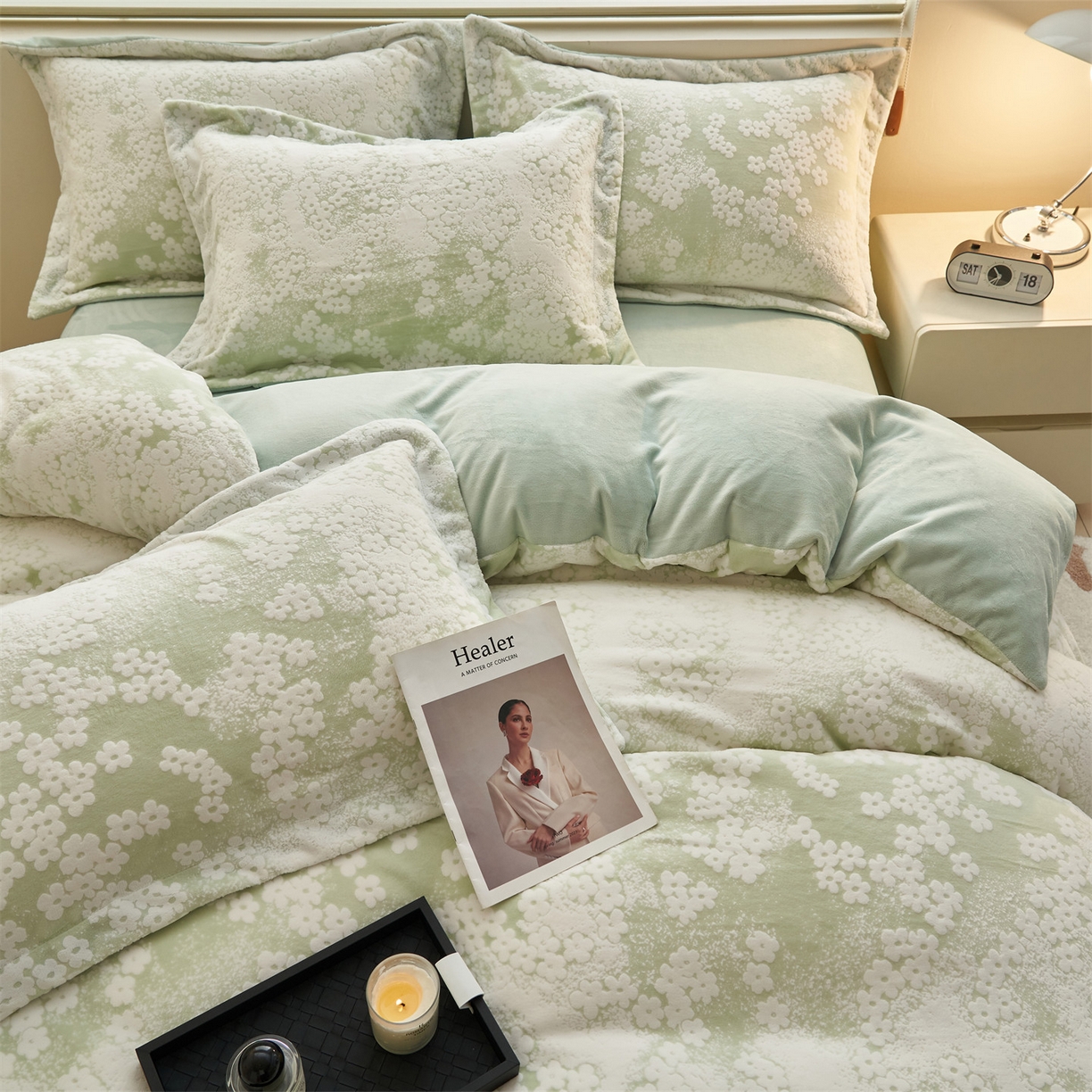 91家纺网 家纺一手货源 找家纺 恒爱家纺 2025新款牛奶绒立体剪花四件套 春景小花-绿