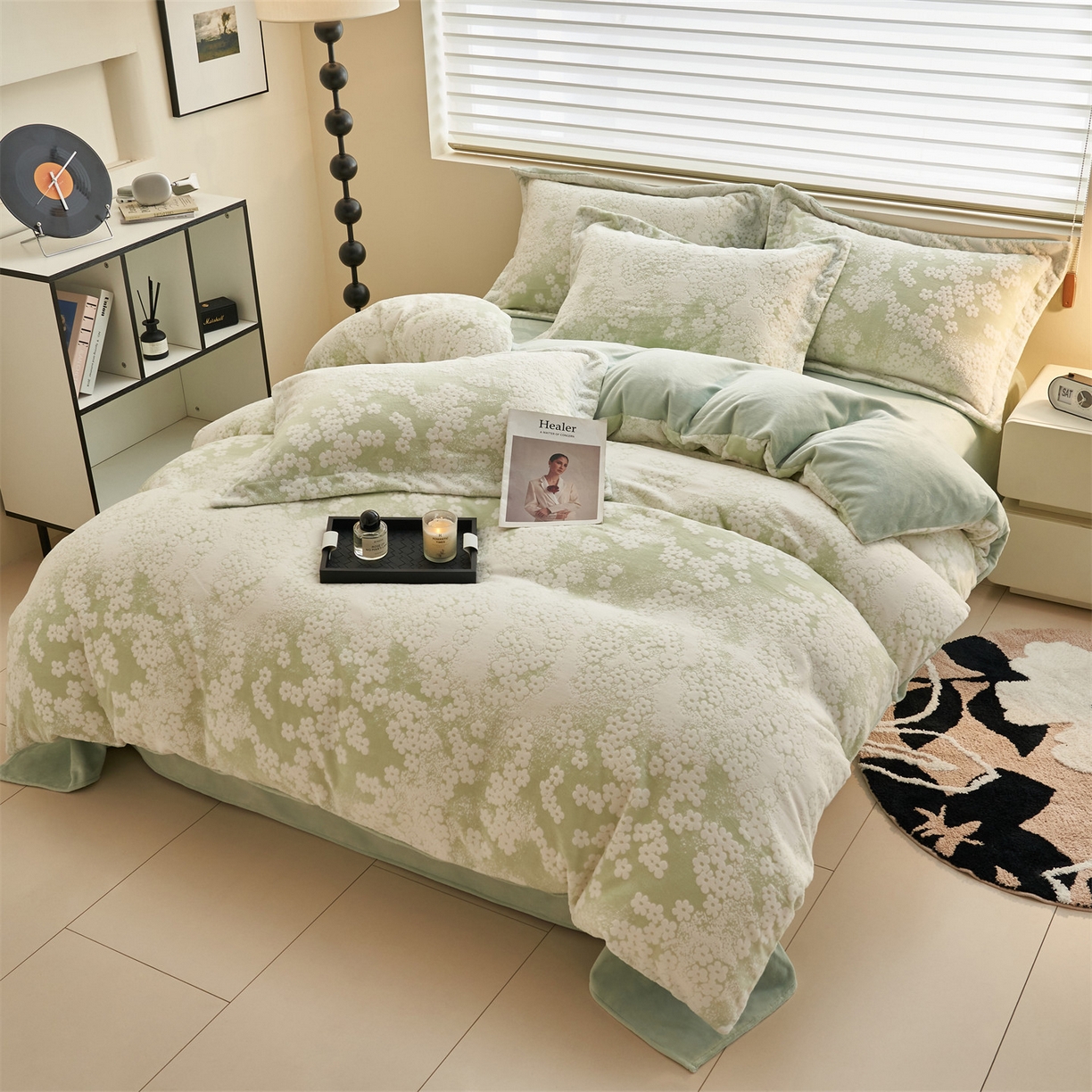 91家纺网 家纺一手货源 找家纺 恒爱家纺 2025新款牛奶绒立体剪花四件套 春景小花-绿