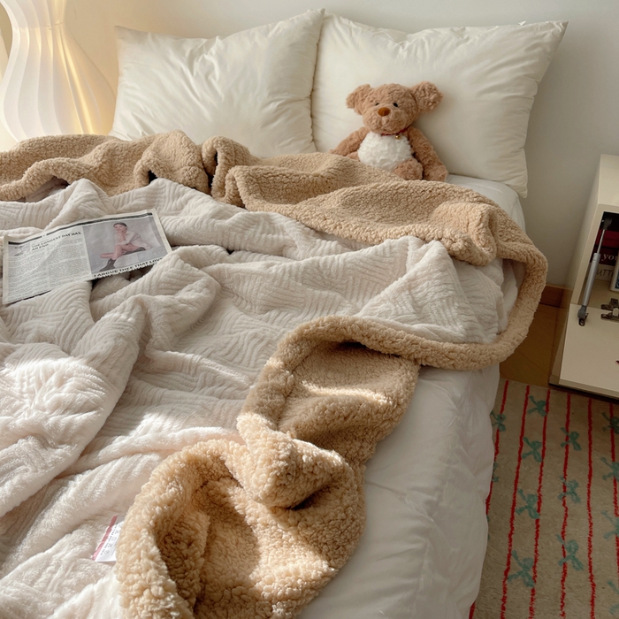 91家纺网 家纺一手货源 找家纺 顾里家纺 2025新款韩系提花兔毛绒毯毛毯毯子 奶杏咖