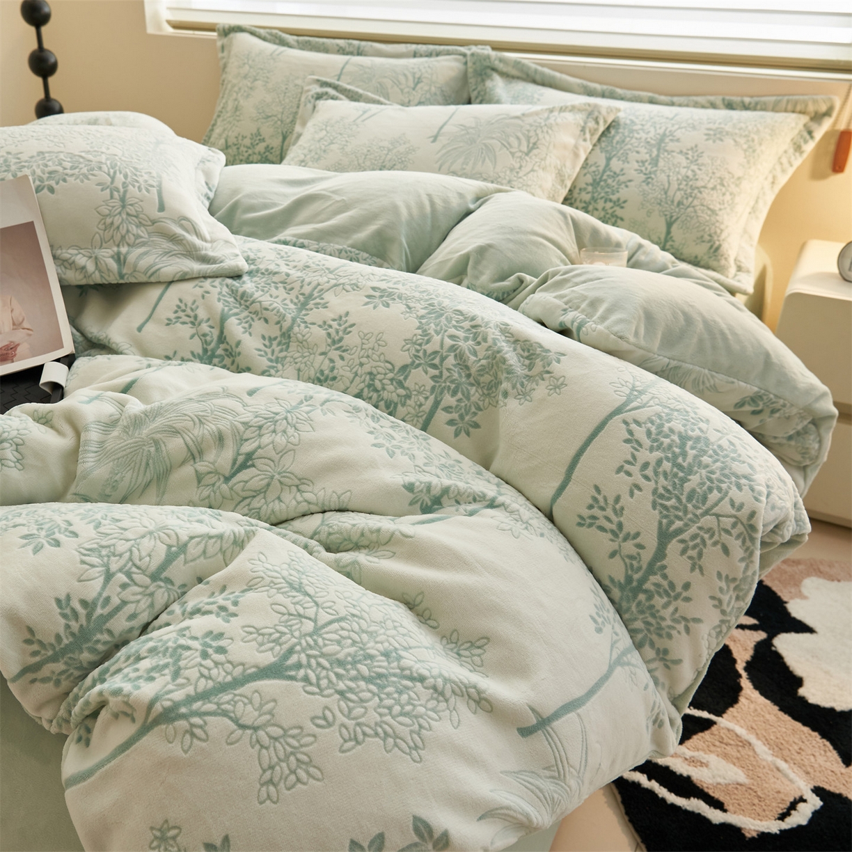 91家纺网 家纺一手货源 找家纺 恒爱家纺 2025新款牛奶绒立体剪花四件套 丛林风韵